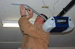 Exclusive Garage Door Service Portland, OR 503-867-8837